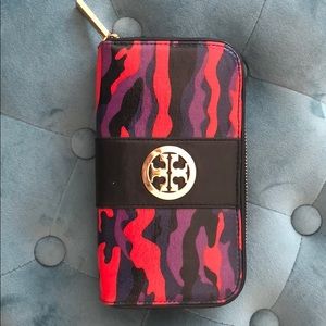Tory Burch wallet